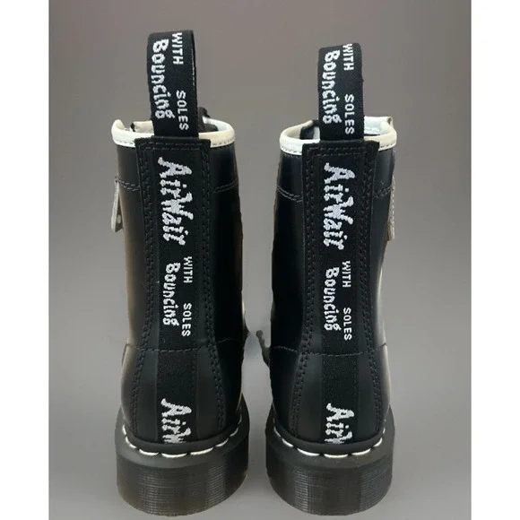 NWOT Dr.Martens SZ 6 1460 Zipped HDW women’s Airwair With Bouncing Soles Black - Picture 2 of 10